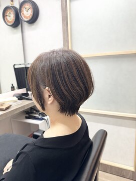 シュガー バイ エクラート 立川南口店(SUGAR by ECLART) 立川駅/立川南口/ショートボブ/白髪ぼかし/コンパクトショート