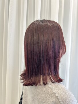 ビーエリアプレミアータ(BE AREA PREMIATA) 艶やか赤みカラー。