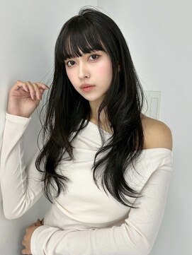 ユーフォリア 新宿通り(Euphoria) 透明感オリーブグレージュ/レイヤーカット