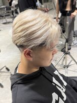 ハイプ(HYPE)&nbsp;フェザーパーマ/センターパート/シャドウパーマ/眉毛