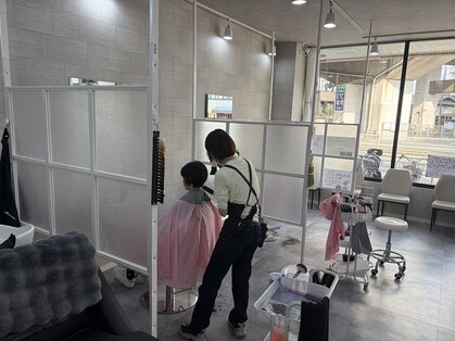 アンドシー ヘア(&C hair)の写真