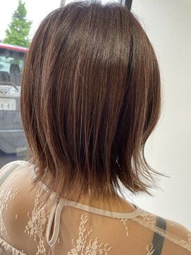 ロココ(ROCOCO) スリーク外はねボブ