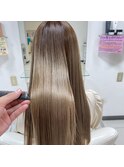透明感たっぷりのクリスタル縮毛矯正ストレート