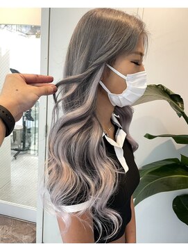 グロウ 渋谷西口(grow) エクステで作るシルバーグラ(^^)