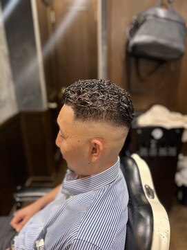 ヒロギンザ 横浜店(HIRO GINZA) スキンフェードパーマ