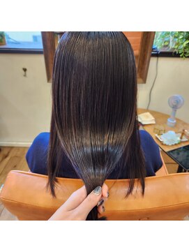 エルムトウキョウ(ELM Tokyo) シャンドラ縮毛矯正と髪質改善トリートメント☆