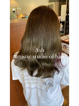 アッシュ アーティスティック スタジオ オブ ヘア(Ash artistic studio of hair) インナーカラー×ピンク