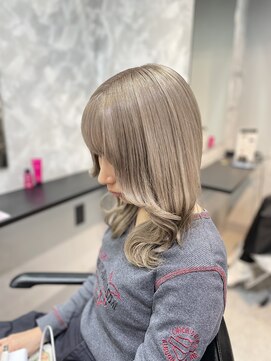 キリカ 新宿東口(KIRIKA) 【KIRIKA/横澤】大人気！透明感グレージュ/色落ちミルクティー