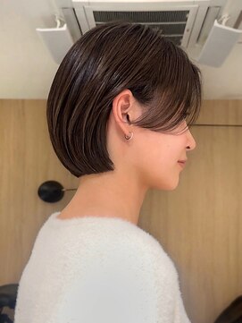 ジアン テラス(GIEN TERRASSE) 丸みショート/首元すっきり/透明感ブラウン