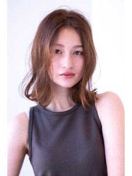 エースハバナ 渋谷(1 HAVANA) 外はねミディ/20代30代大人きれい/ベージュカラー