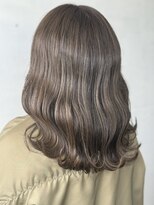 マド(Mado)&nbsp;カーキグレージュ