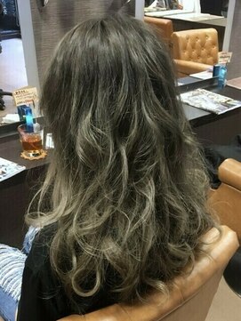 コーボ 柏(COVO) 【COVO柏/小鴨俊彦】グラデーションカラー