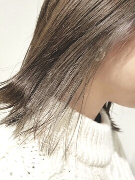 ローグ ヘアー 金町店(Rogue HAIR) イヤリングカラーハイライトカラーくびれヘア外ハネウルフカット