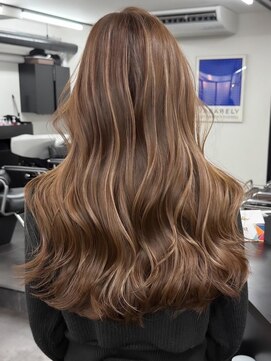 ジル ブラン 福岡(JIL BLAN) ハイライトカラー/カット/レイヤーカット/福岡天神