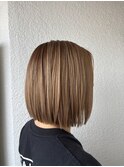 ボブスタイル【切りっぱなし】【ダブルカラー】【西武新宿駅】