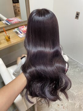 上品な色気溢れるラベンダーパープル