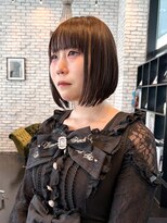 エン(YENN)&nbsp;前下がりボブ
