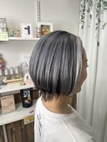 リトル(Re:tle) 【河野有希】白髪ぼかしアンブレラシルバー×ホワイトバング