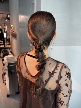 シャルムバイケンジ(Charm.by KENJE) 【ローポニーテール】結婚式銀座お団子カチモリタイトヘアセット