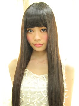 エフ アンド エス美容室(F S)の写真/【縮毛矯正+カット+トリートメント¥16500⇒¥10450】 クセのお悩みも是非ご相談ください☆さら艶髪が叶う♪