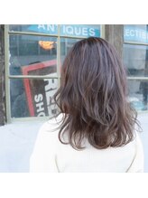 【無駄を省いたローダメージパーマ】