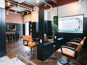 VINYL 杉田美容室【バイナル】