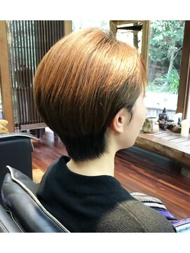 美容サニー くびれショート