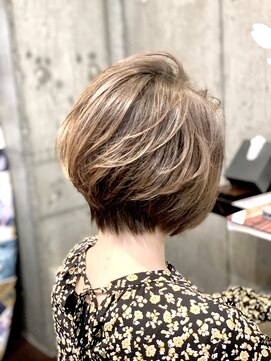 1+ アンプリュス(Unplus) セピアベージュ