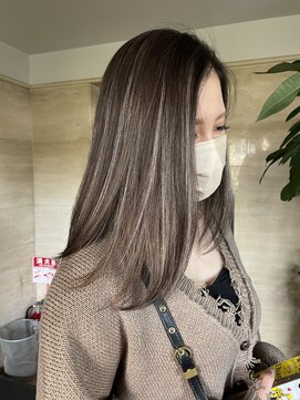 アン(un.) 外国人風コントラストハイライト♪