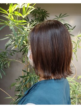 アパルトメント ジェシカ(l'appartement de Jessica) 切りっぱなしボブ