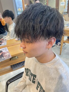 ヘアー ル シェーヌ ワンセカンド(hair le chene 1/2) ツイストスパイラル