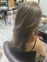 リアン 徳重店(Rian)&nbsp;レイヤーロング×グレージュカラー