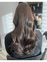 フォンズ(FONS)&nbsp;ブリーチなしダブルカラーで叶う！透明感オリーブベージュ