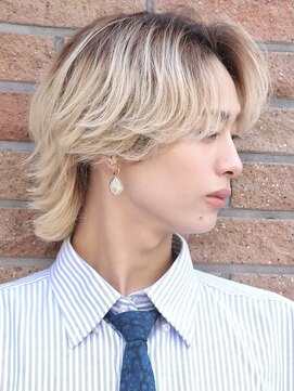 アーリー(Ali'i) ニュアンスパーマセンターパートウルフメンズパーマ