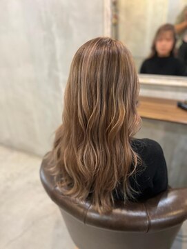 ルフレ 新宿本店1st(Reflet) ハイライトカラー