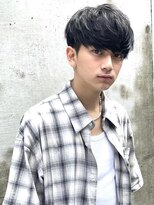 レタッチバイフィフス(RETOUCH by fifth)&nbsp;シャドウパーマ無造作パーマセンターパートマッシュヘア毛流れ