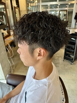 ルート ROOT ヘアサロン ツイストスパイラル