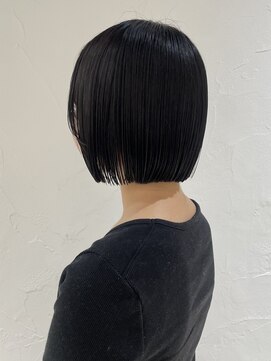 リル 茅ヶ崎(Liru:) 黒髪/ボブルフ/ネビージュ/小顔/ワンレン/茅ヶ崎/髪質改善/前髪