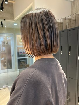 ブリッツバイレボ 船橋(BLITZ by REVO) 大人ボブバレイヤージュ@yuuka_revo