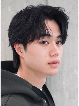 レタッチ バイ フィフス 天神大名(RETOUCH by fifth) 福岡天神メンズフェザーパーマフェザーショートスパイラルパーマ