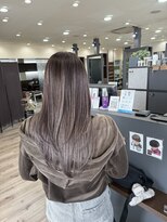 ジャップ(Jap)&nbsp;ベレイヤージュ後の後のシルバーオンカラー