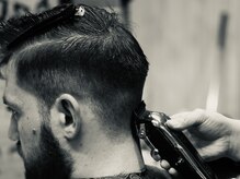 マスタッシュ(MUSTACHE)