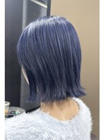 リオリス ヘア サロン(Rioris hair salon)&nbsp;【石川諒】ショート/外はねボブ/ネイビー/ブリーチ