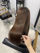 ダーツ(darts)&nbsp;ロングだからこそ映える艶髪ストレート