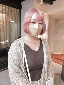 ソワンドブレスセルン 心斎橋(soin de brace cerne) white pink