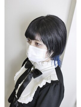 ビアージュ(Viage) :ショートボブウルフ :マッシュウルフ :インナーカラー:ブルー