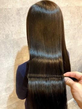 ノア(noa) 髪質改善/ツヤ髪ロングストレート/アッシュオリーブ