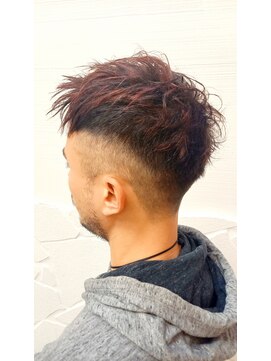 アナ ラーナ(Anna Lanna) メンズフェード×ハイライト×ワインレッド