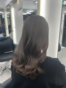 アルドーレ(Ardore) 【小山田 繭】ブリーチなしカラー/透明感グレージュ