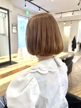 ファイブシーン アオヤマ(5SCENE AOYAMA) 切りっぱなしボブミニボブパーマくびれボブ外ハネボブブリーチ